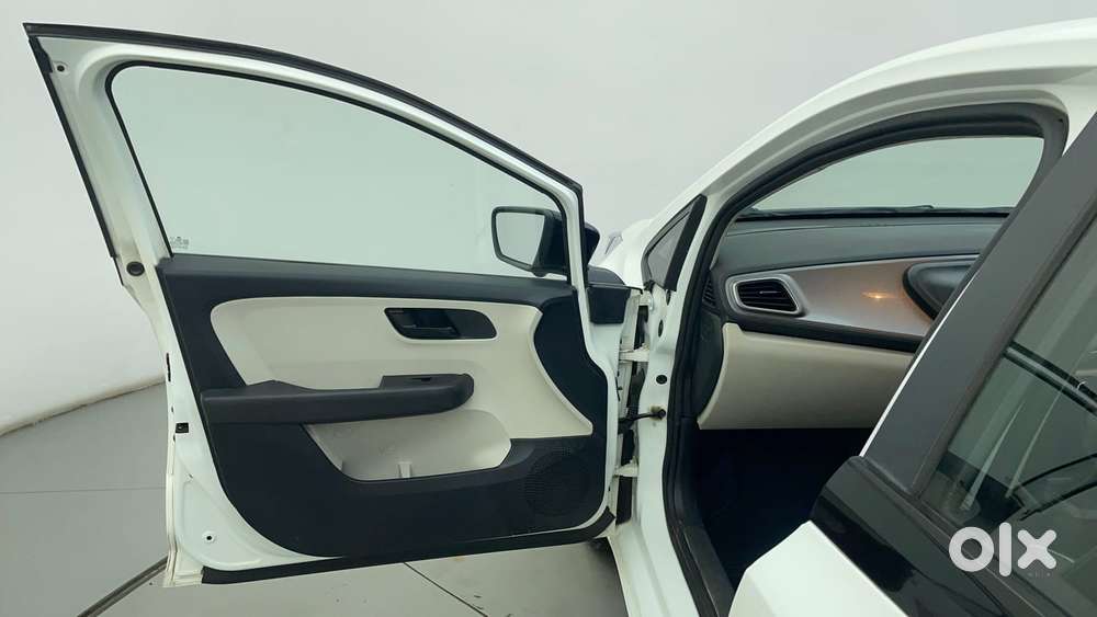 Tata Altroz 1.2 Xt, 2021, Petrol