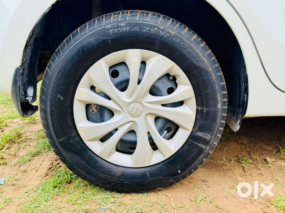 Maruti Suzuki Swift Vxi + Manual, 2021, Petrol