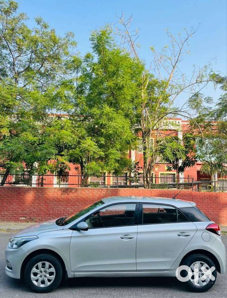 Hyundai I20 Sportz 1.2 Vtvt, 2017, Petrol