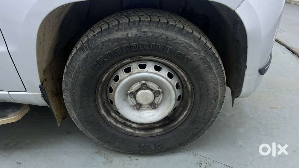 Mahindra Tuv 300 T4 Plus, 2019, Diesel