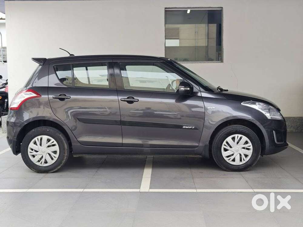 Maruti Suzuki Swift VXI ABS BSIV, 2016, Petrol