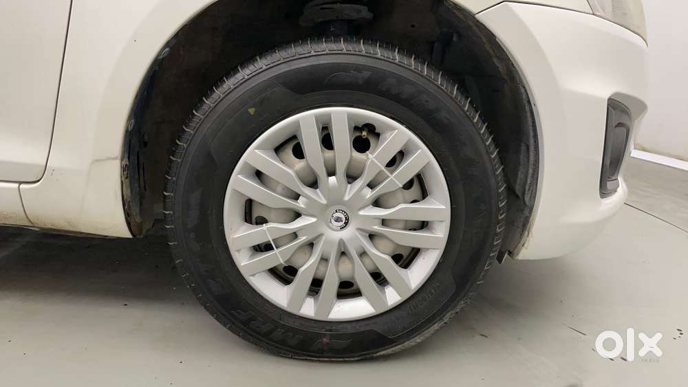 Maruti Suzuki Swift 1.2 Lxi (o), 2016, Petrol