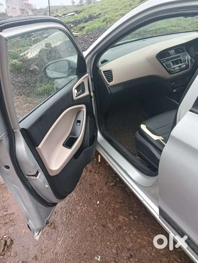 Hyundai Elite I20 2015 Petrol Well Maintained
Good Mileage 
All Good.