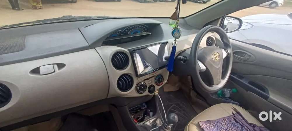 Toyota Etios 2015 Diesel 300000 Km Driven