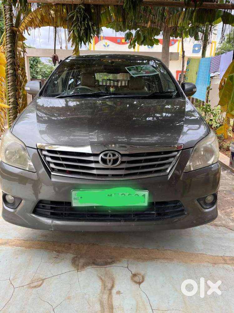 Toyota Innova 2.5 Ev Ps 8 Str, 2013, Diesel