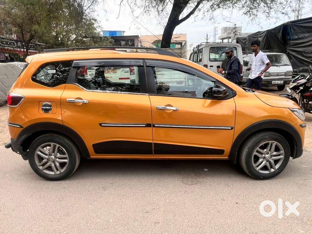 Renault Triber 2022 Petrol Well Maintained