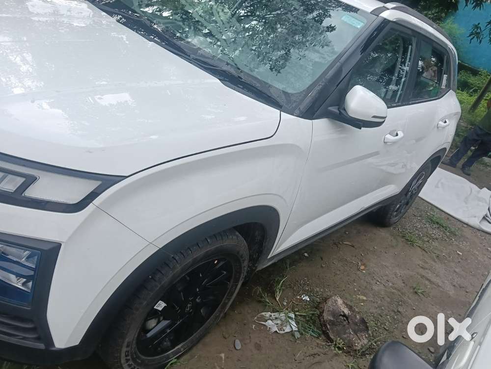 Hyundai Creta Facelift Petrol Manual 2025