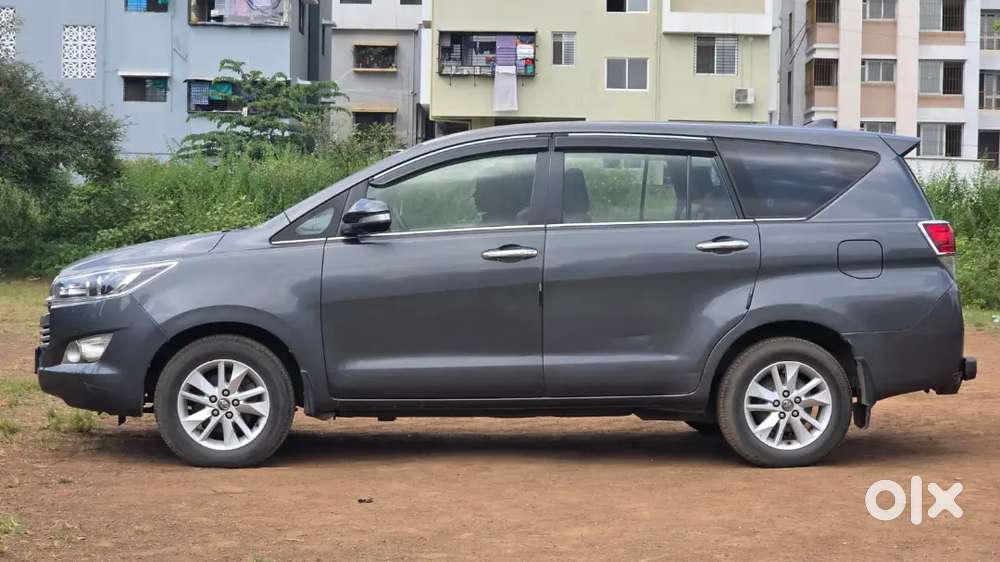 Innova Crysta 2.4 V With Showroom Record