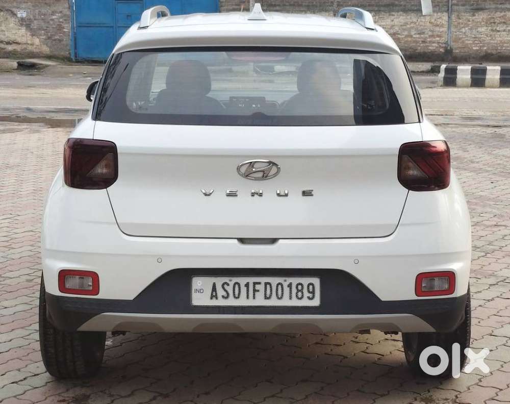 Hyundai Venue 1.2 S Plus, 2022, Petrol