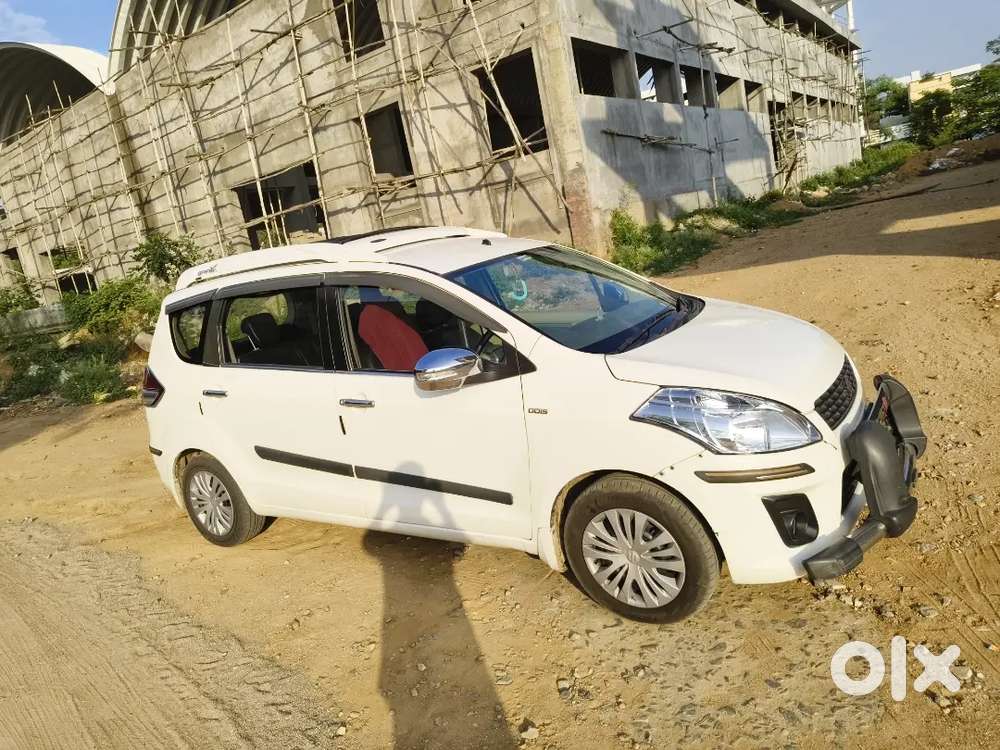 Maruti Suzuki Ertiga 2012 Diesel 160000 Km Driven