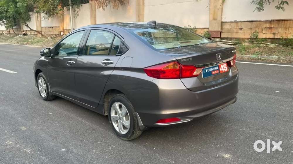 Honda City 1.5 V 4th Gen I-vtec Mt, 2016, Petrol