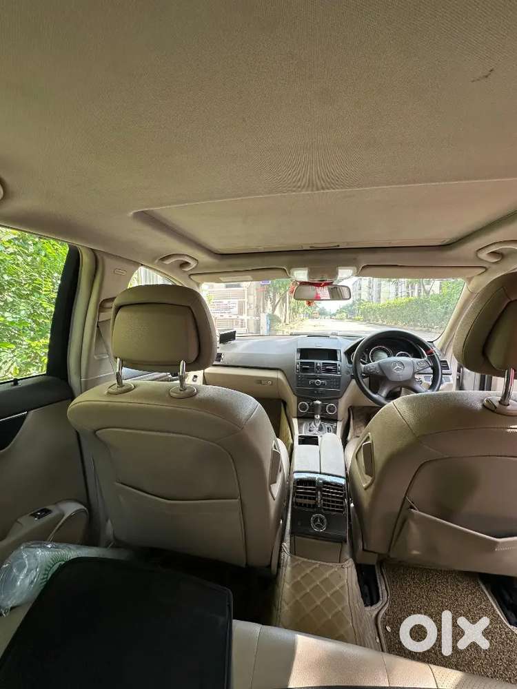 Mercedes-benz C-class 2009 Petrol Well Maintained