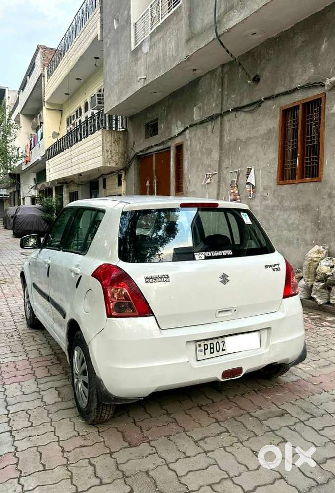 Maruti Suzuki Swift Vxi Optional, 2008, Petrol