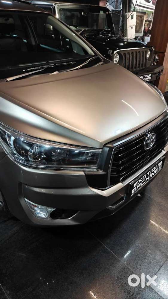 Toyota Innova Crysta 2.4 G Mt, 2022, Diesel