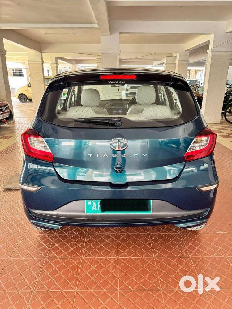 Tata Tiago Ev 2023 Electric Well Maintained