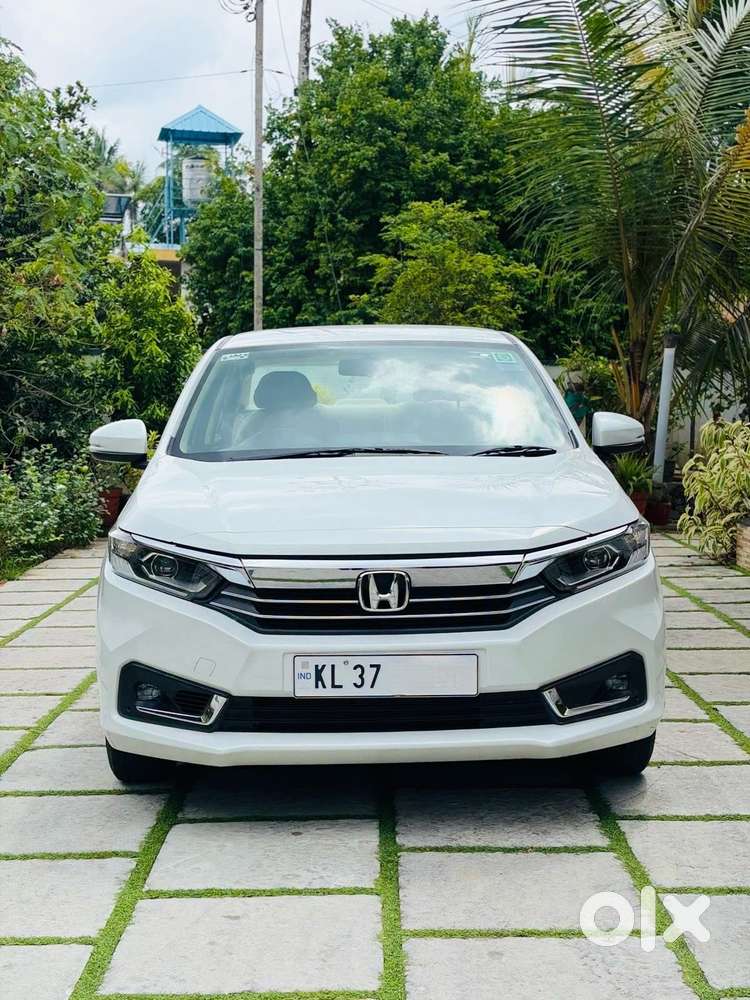 Honda Amaze 2nd Gen Vx, 2024, Petrol