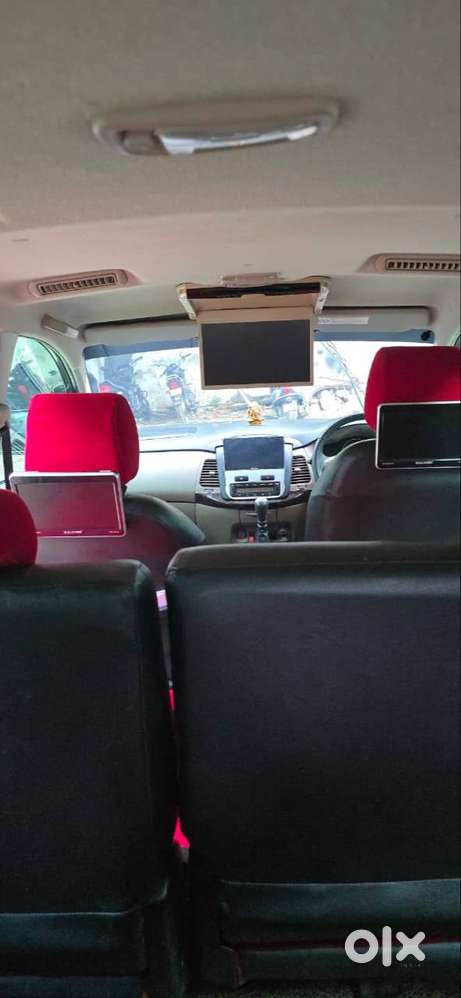 Toyota Innova 2015 Diesel 34581 Km Driven