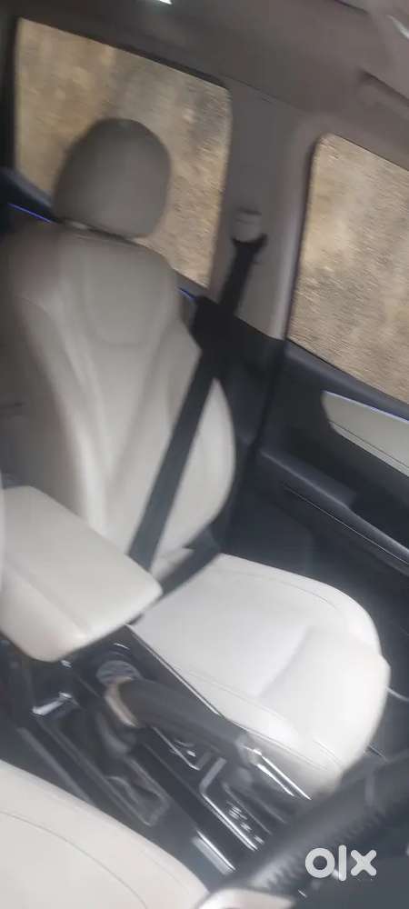 Mahindra Xuv700 Diesel 2023