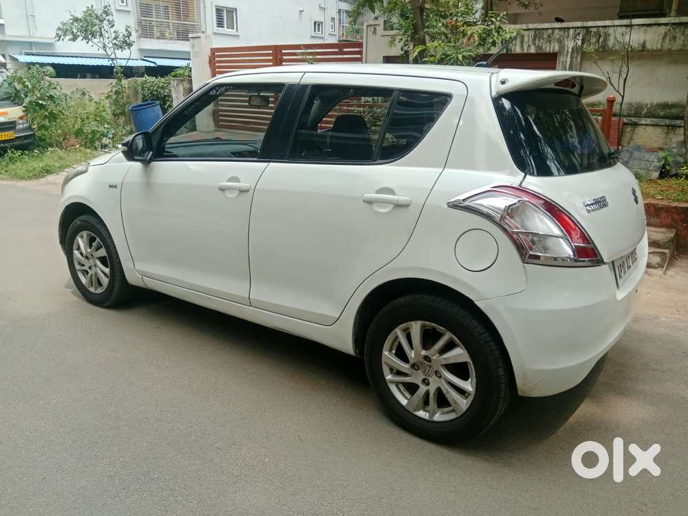 Maruti Suzuki Swift Zdi Plus, 2011, Diesel
