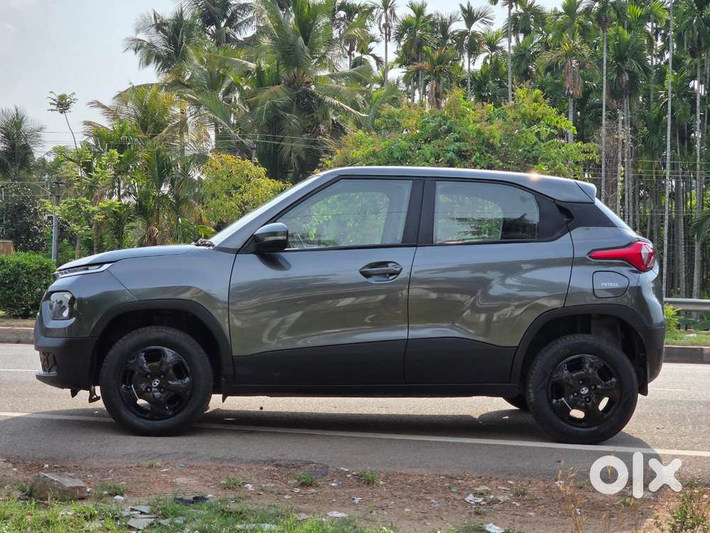 Tata Punch Accomplished, 2019, Petrol