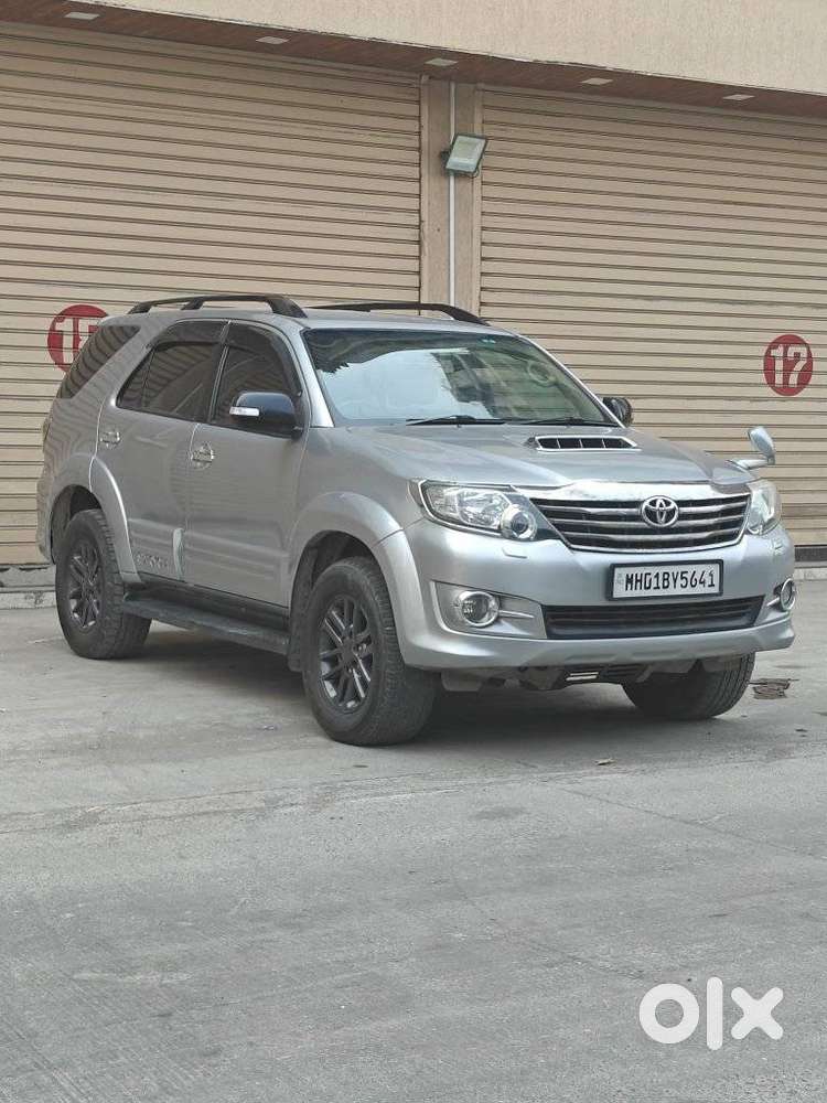 Toyota Fortuner 2011-2016 4x2 At, 2015