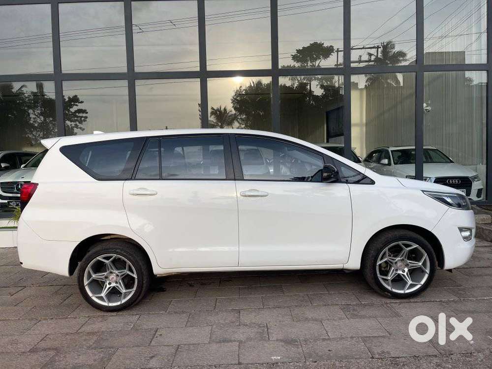 Toyota Innova Crysta 2.8 Gx At, 2018, Diesel