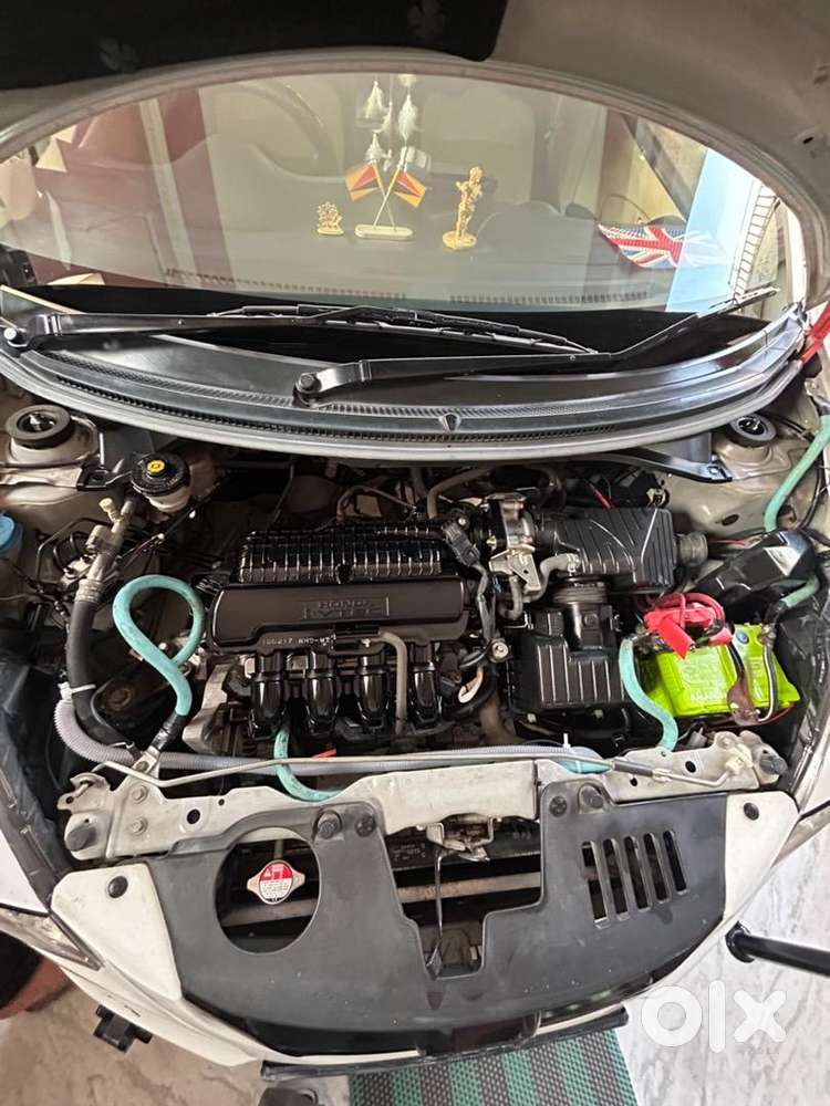 Honda Amaze 2015 Petrol Well Maintained