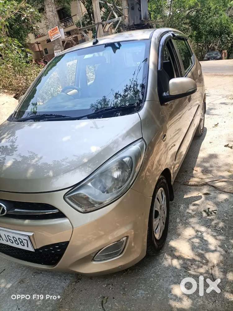 I.1 I10 Magna 96000 Km Next Rent Condition Showroom Maintenance