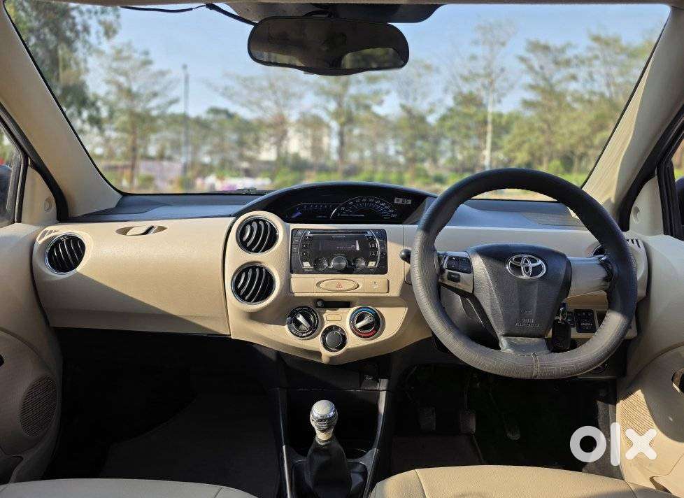 Toyota Etios 1.5 Vx, 2016, Petrol