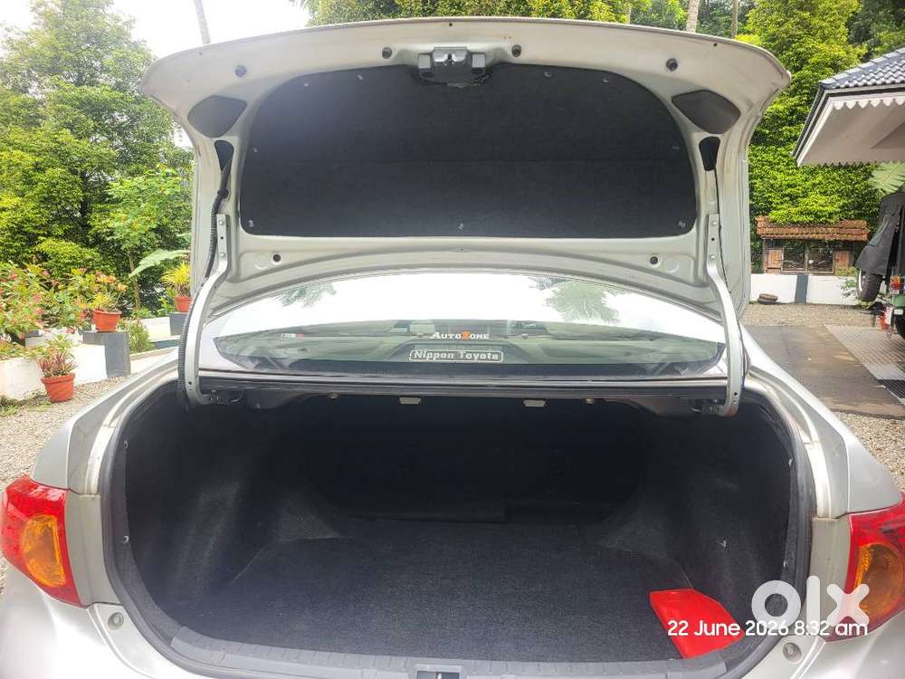 Toyota Corolla Altis 2009 Petrol Well Maintained
