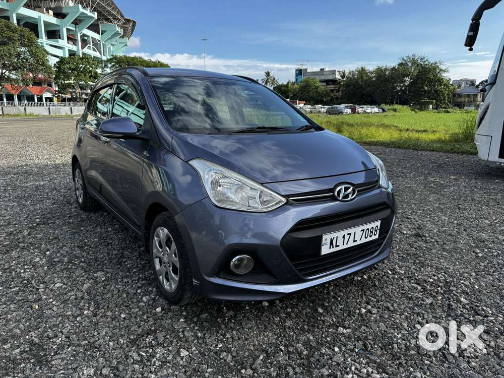 Hyundai Grand I10 At Sportz, 2014, Petrol