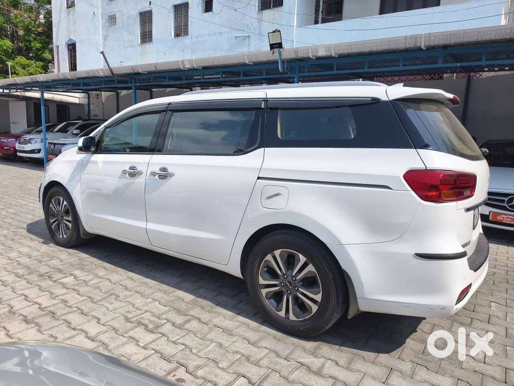 Kia Carnival Limousine Plus 7 Str, 2022, Diesel