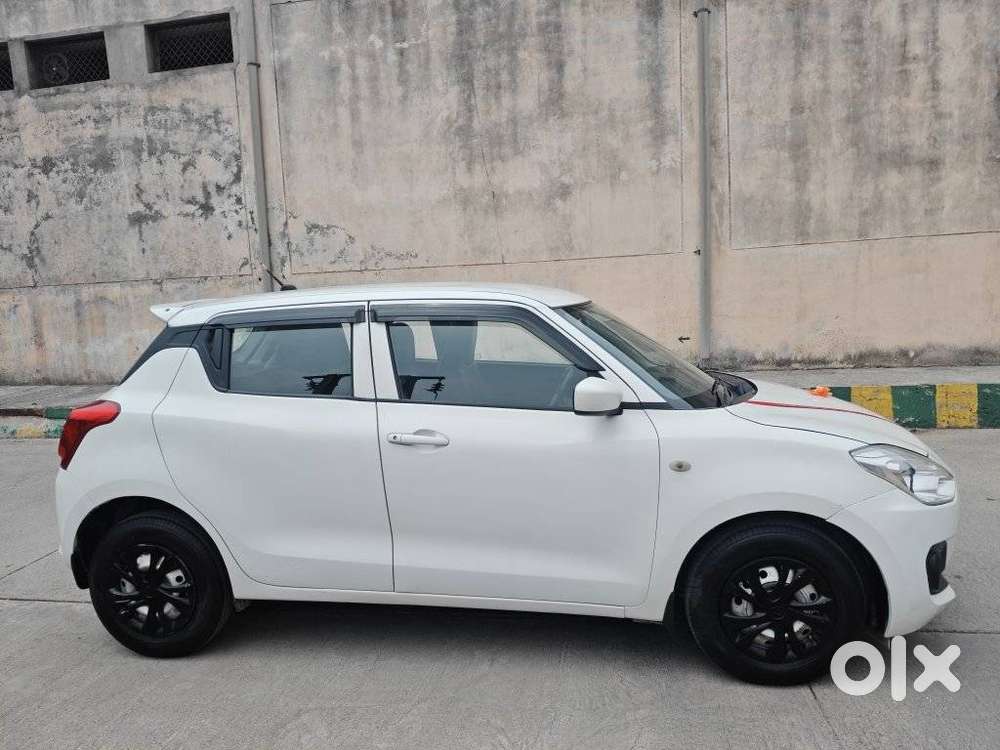 Maruti Suzuki Swift Lxi Optional-o, 2020, Petrol