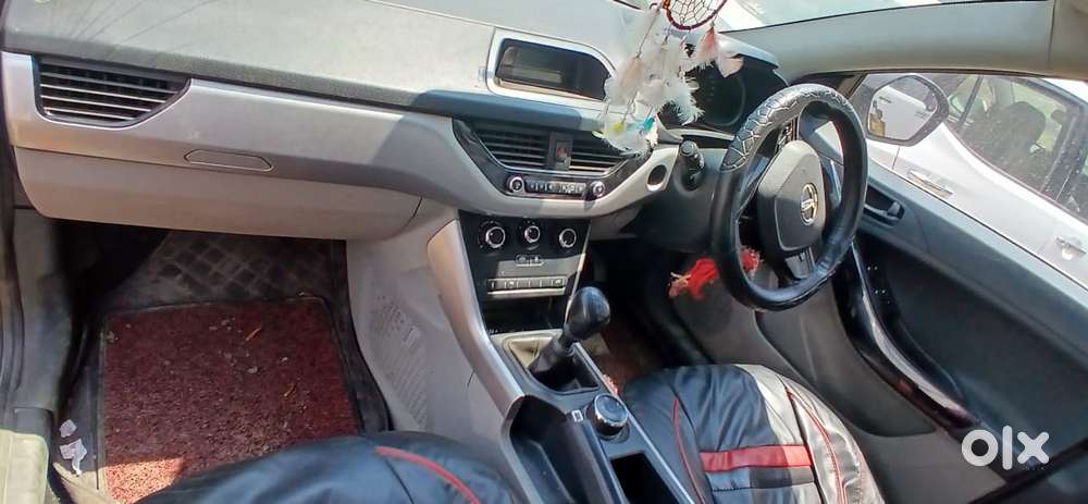 Tata Nexon 1.2 Revotron Xm (s), 2018, Petrol