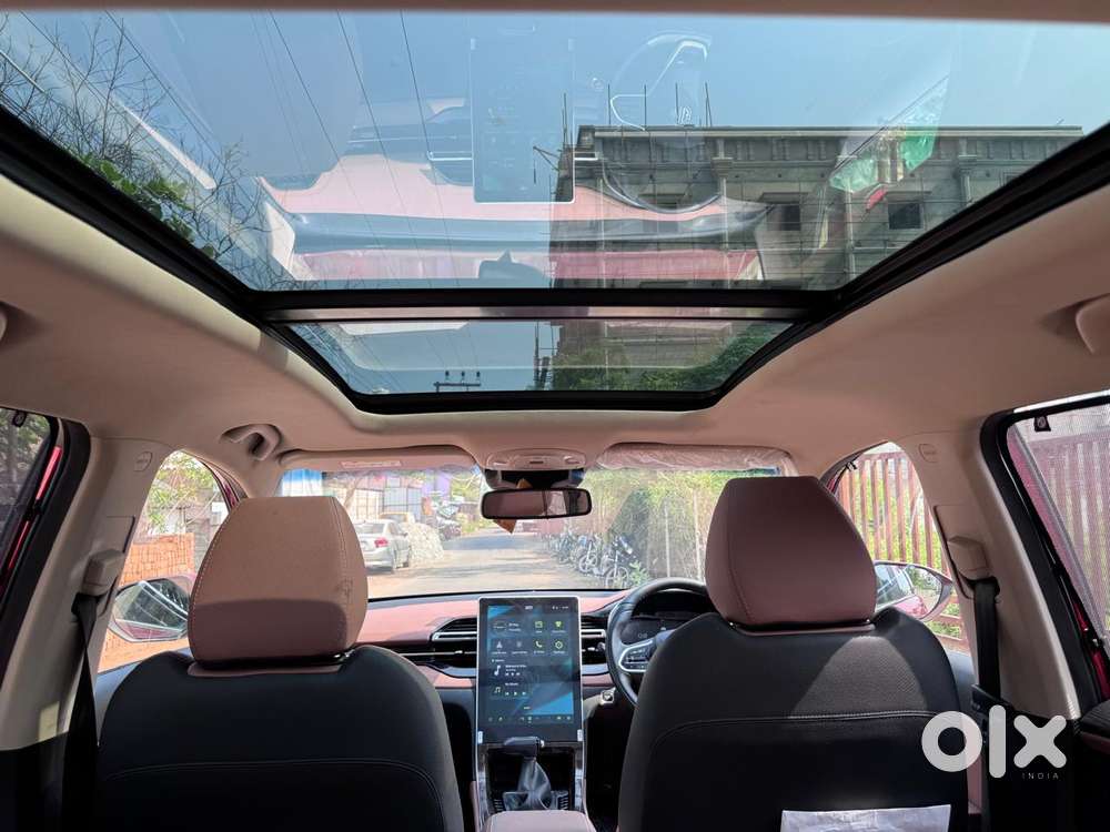 Mg Hector Plus Savvy Pro 1.5 Turbo Petrol Cvt 7 Str, 2024, Petrol