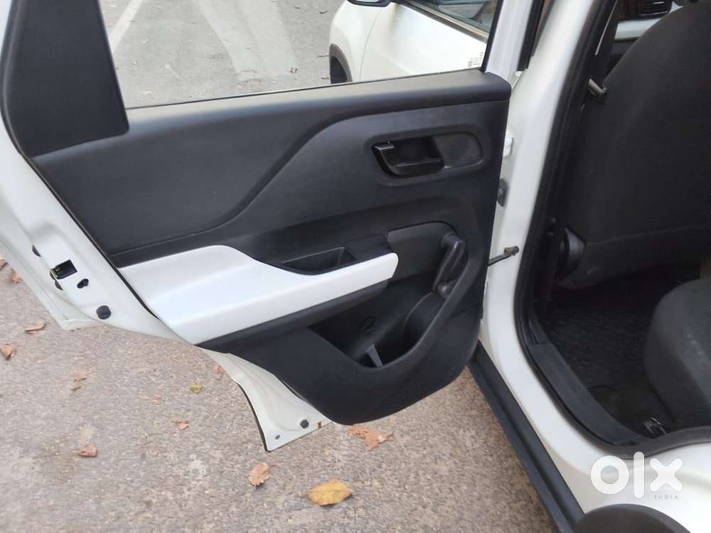 Tata Punch Pure Icng, 2024, Petrol