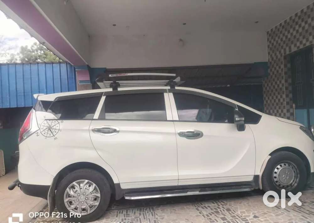 Mahindra Marazzo Diesel 2019