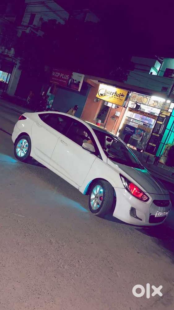 Hyundai Verna Sx 2012