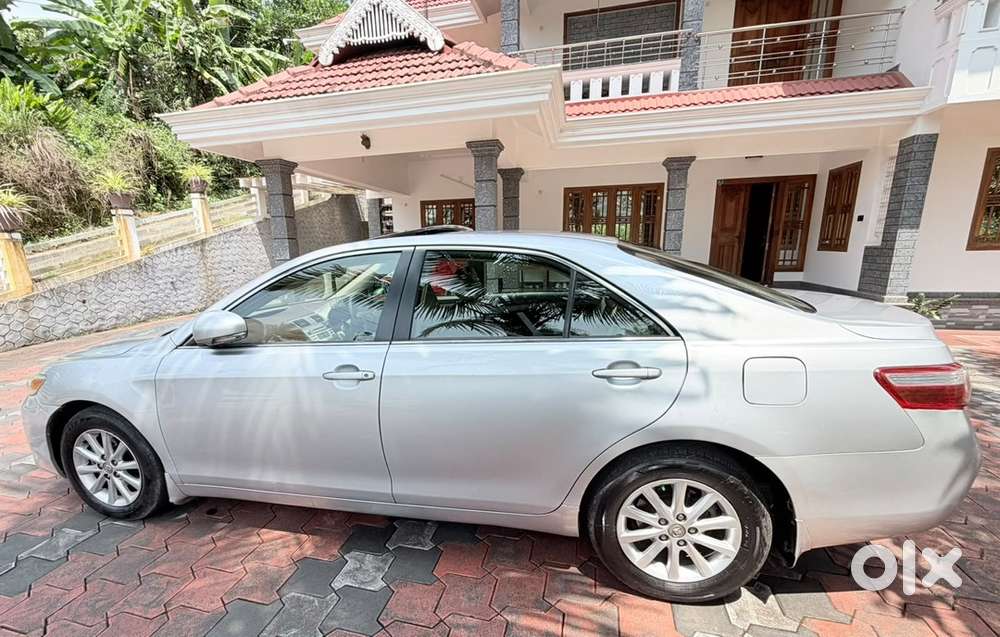 Toyota Camry Petrol Automatic 2010