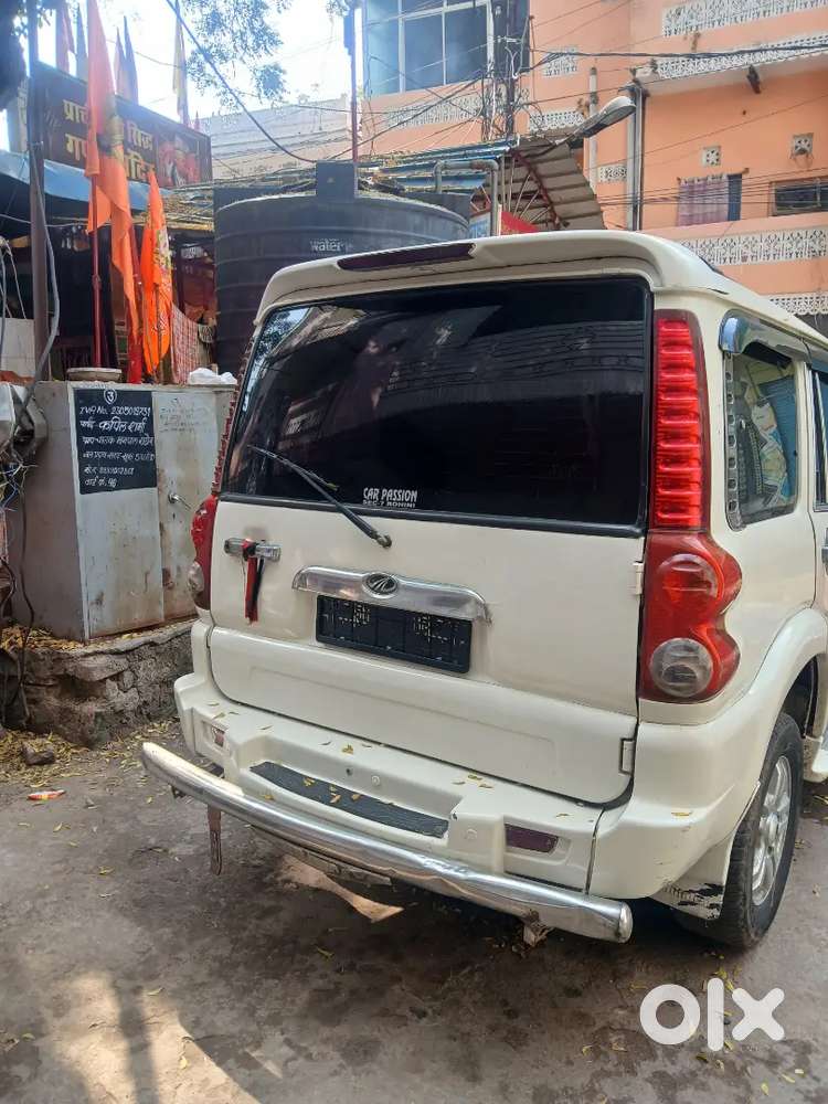 Mahindra Scorpio Classic 2011 Diesel 175000 Km Driven