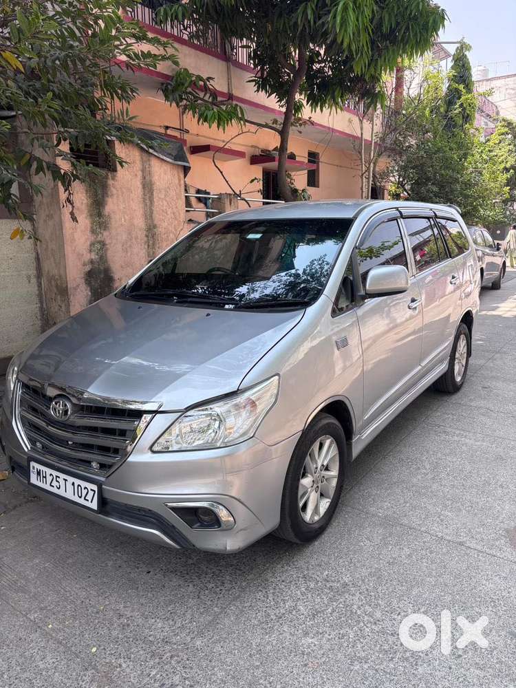 Toyota Innova 2.5 G (diesel) 8 Seater, 2016, Diesel
