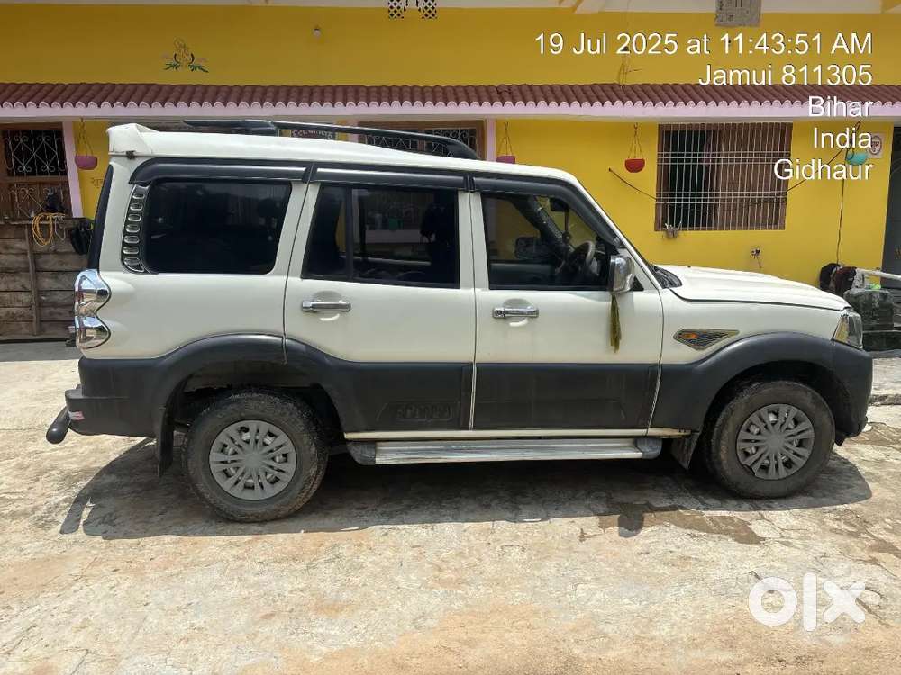 Mahindra Scorpio Diesel 2015