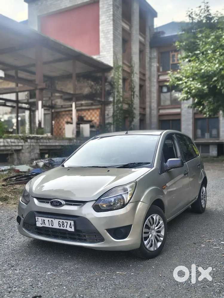 Figo Zxi Petrol 2010 Life Upto 2030 Fixed Price