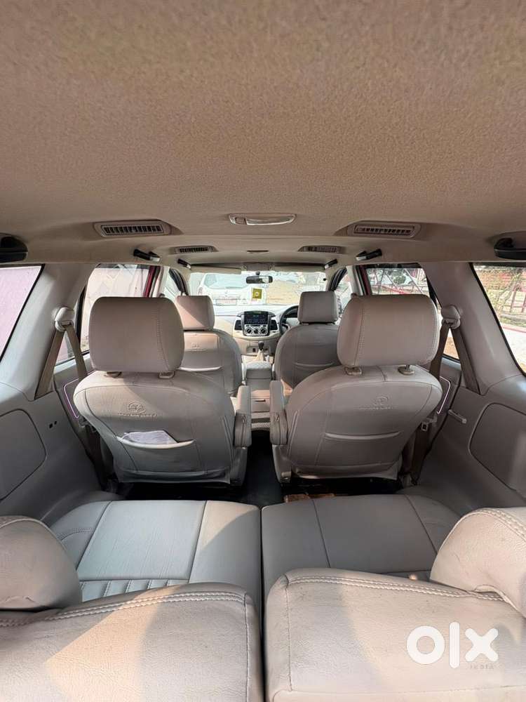 Toyota Innova 2009-2011 2.5 Vx 7 Str Bsiv, 2009, Diesel