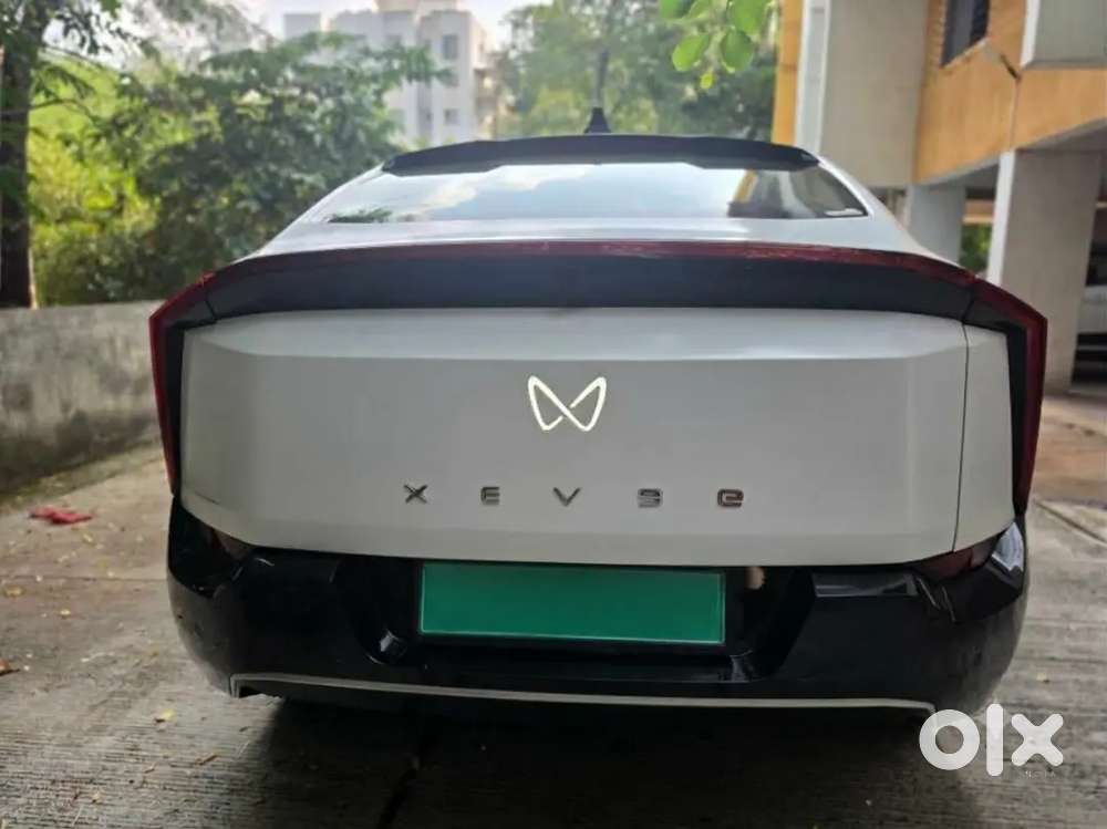 Mahindra Xev 9e Pack 3 Cineluxe Nch | 79 Kwh | 2026 | 3,465 Km
