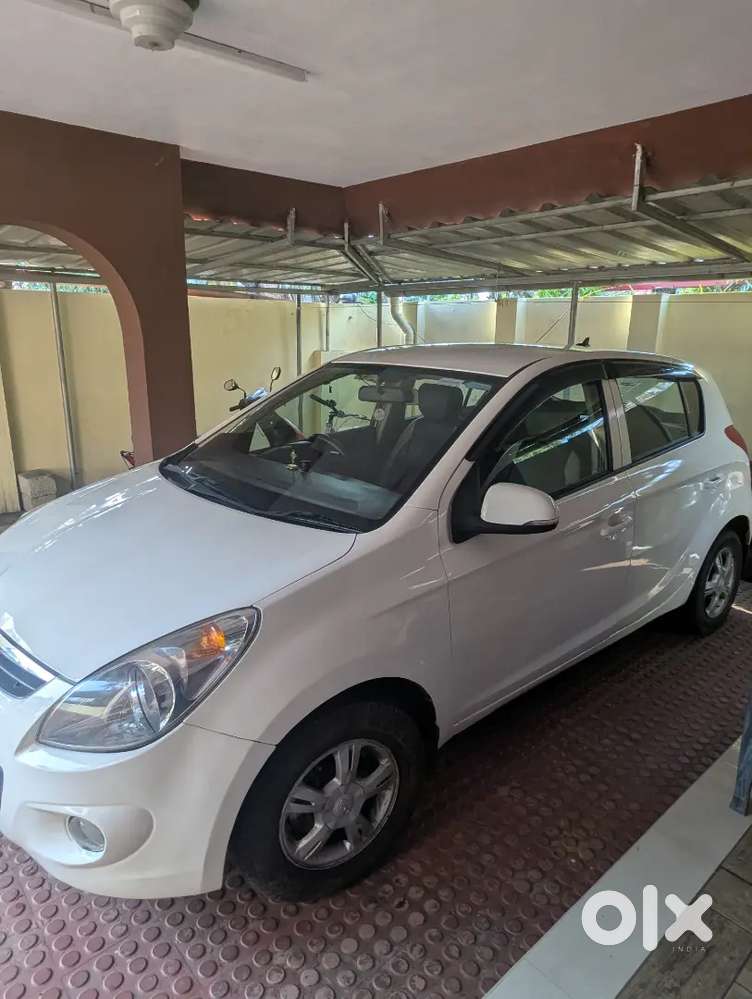 Hyundai I20 2011 Petrol 87000 Km Driven