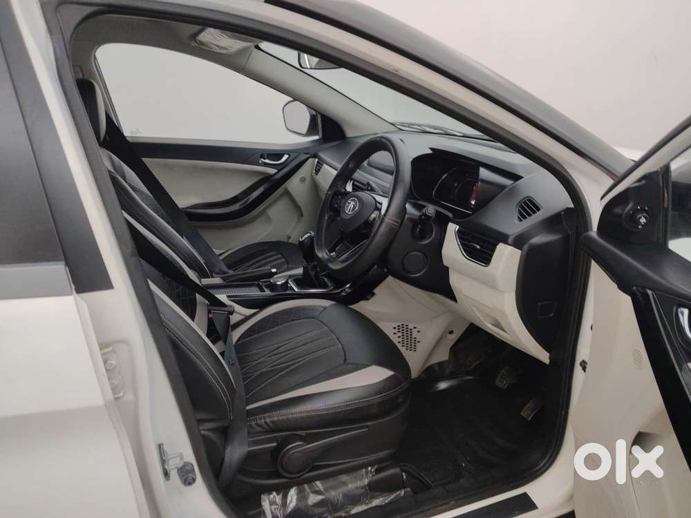 Tata Nexon 1.2 Revotron Xz Plus Dual Tone, 2021, Petrol