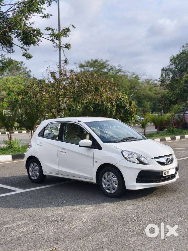 Honda Brio E Mt, 2013, Petrol