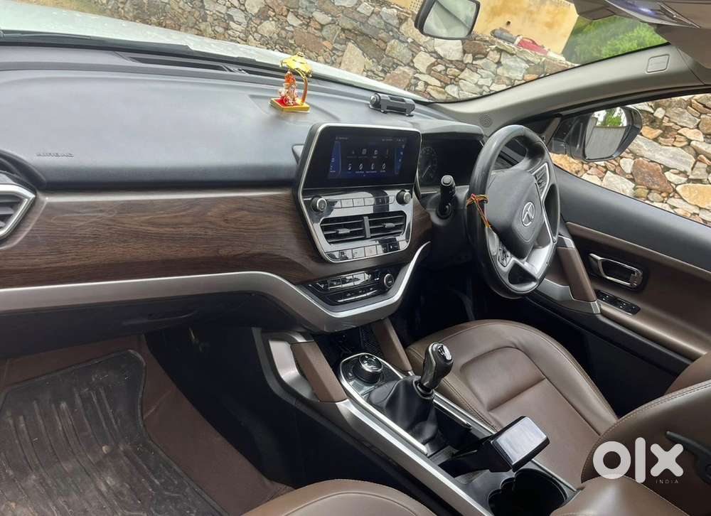 Tata Harrier 2019 Diesel 95000 Km Driven