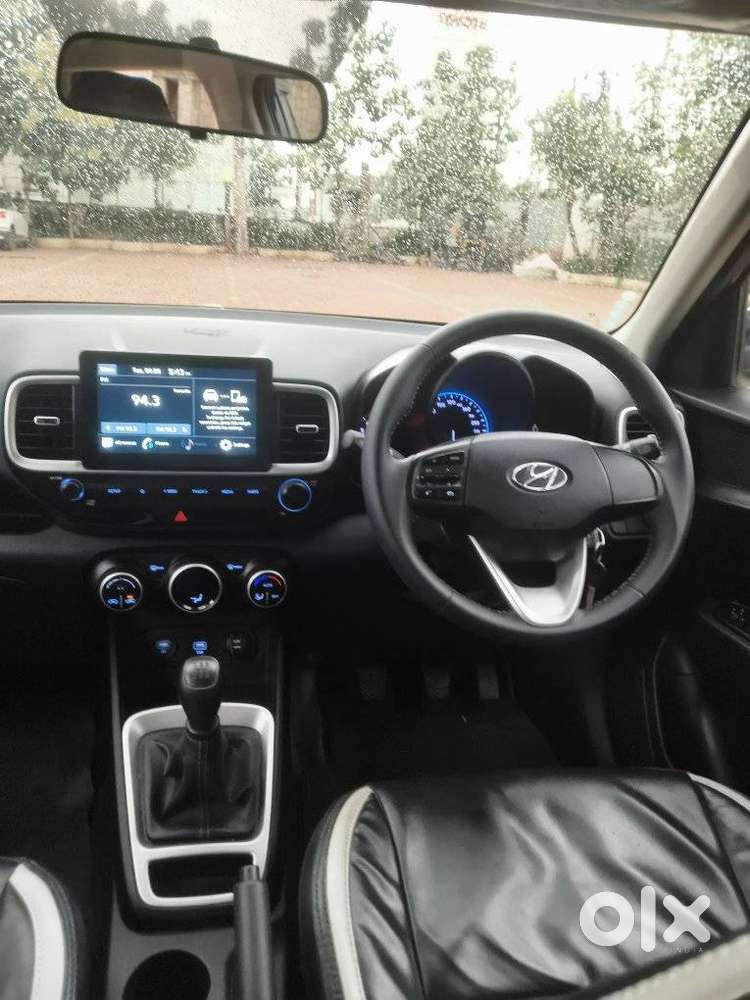 Hyundai Venue S Plus Mt 1.2 Kappa, 2020, Petrol